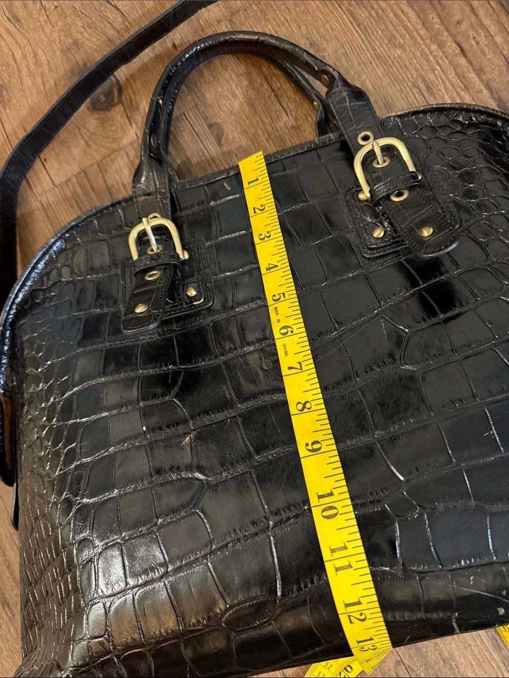 Franklin Covey Black Genuine Leather Croc-Embossed Shoulderbag/Satchel